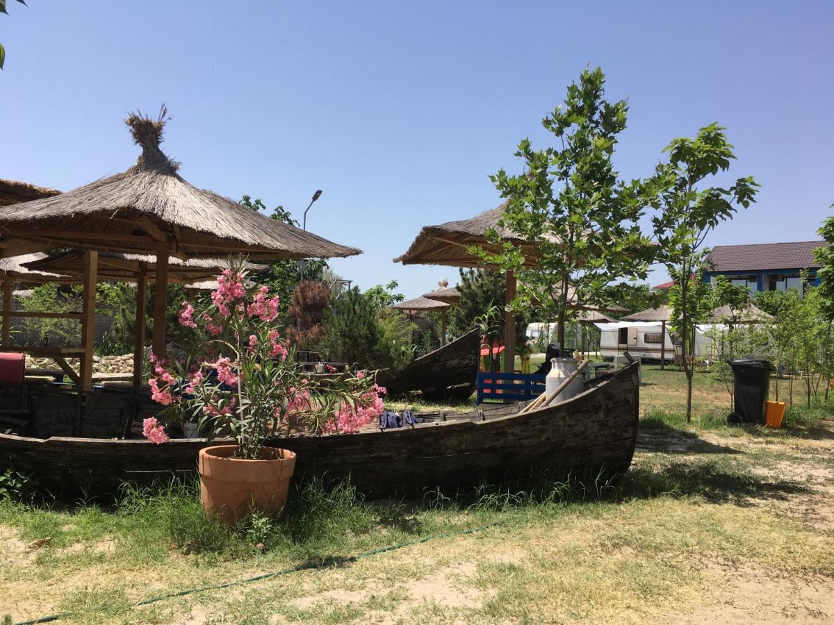 Hotel Oz 2mai Două Mai Zewnętrze zdjęcie